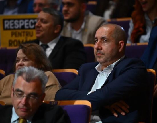 Omul de afaceri Vasile Puscasi sustinator al lui Simion urmarit
