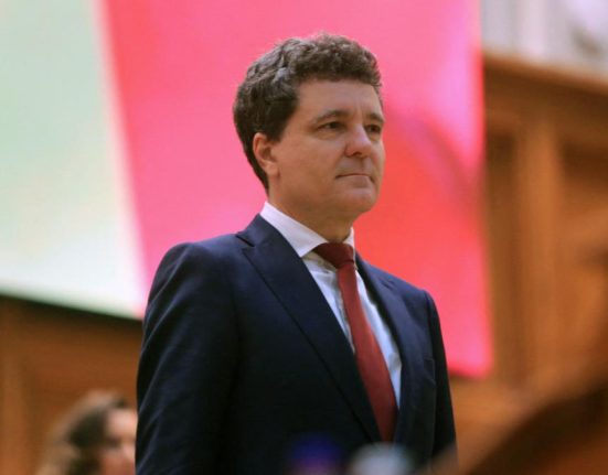 Peste jumatate dintre romani cred ca Nicusor Dan va fi un presedinte activ