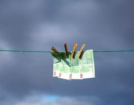 Petitie Declic pentru averi la vedere
