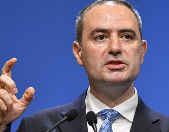Alexandru Nazare Datoria publica va ajunge la 60 din PIB