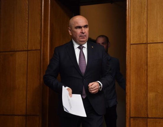 Bolojan raspunde primarilor PSD Doua treimi din proiectele Anghel Saligny se opresc