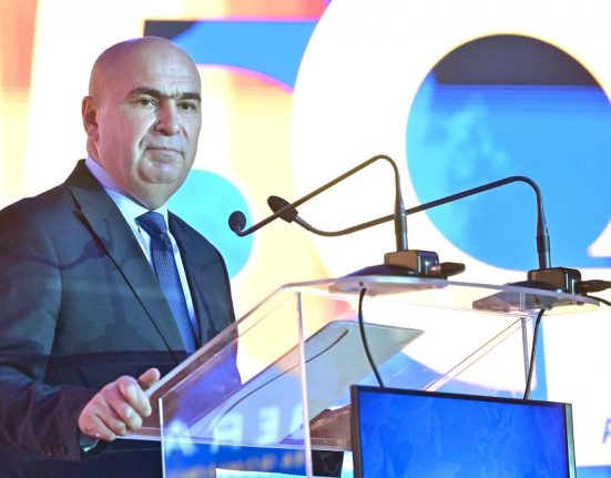 Congres extraordinar PNL pentru alegerea noului presedinte