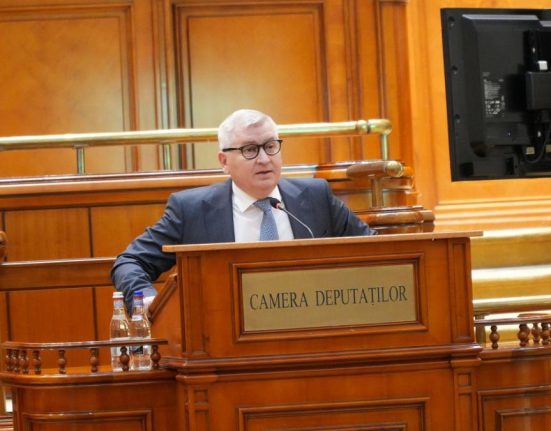 Florin Roman ataca pe Ilie Bolojan Stoparea investitiilor nu are legatura cu liberalismul