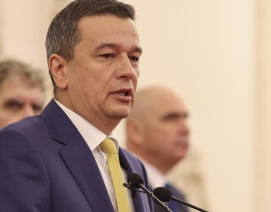 Grindeanu acuza pe Bolojan de actiuni de PR si lipsa informarii PSD
