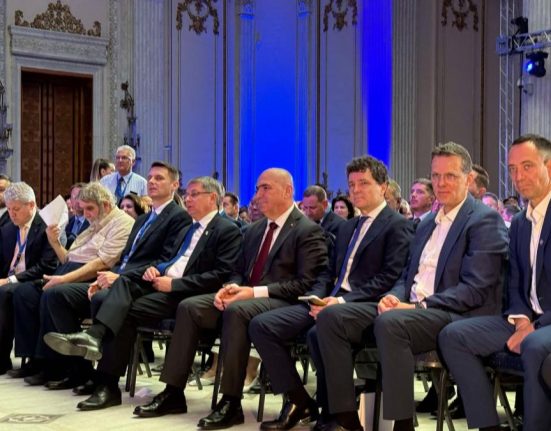 Igor Grosu la Congresul PNL Simtiti ce simtim noi de 35 de ani