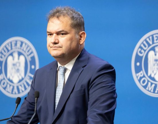 Lista datornicilor revine Numele nepltitorilor de taxe vor fi publicate Se schimb Codul de procedur fiscal