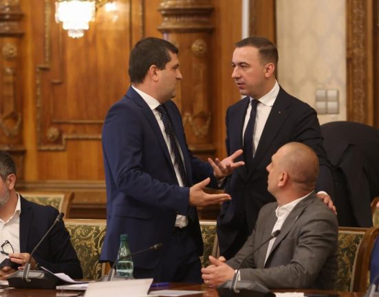 Ministrul Economiei USR nu e foarte usor cu PSD