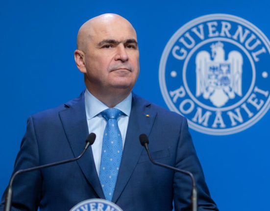Premierul Ilie Bolojan Vrsta de pensionare a judectorilor va fi de 65 de ani