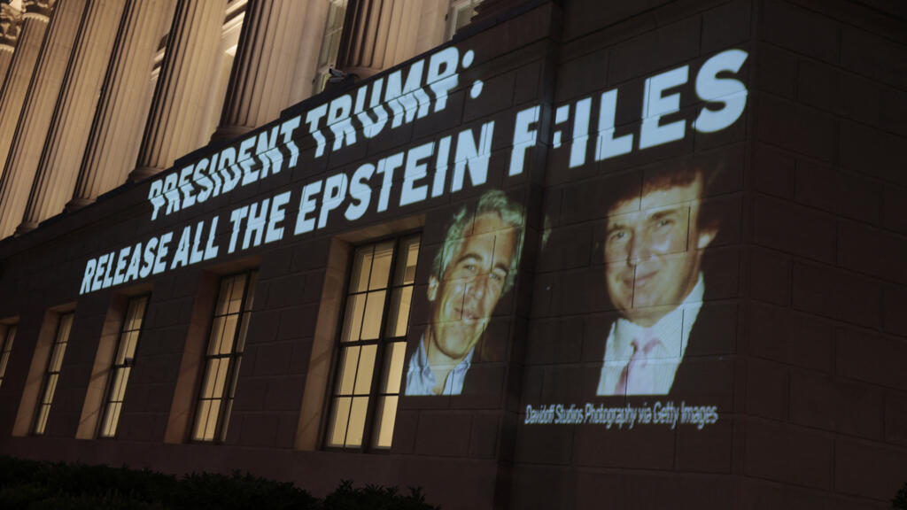 Presa europeana si scandalul lui Donald Trump cu Epstein