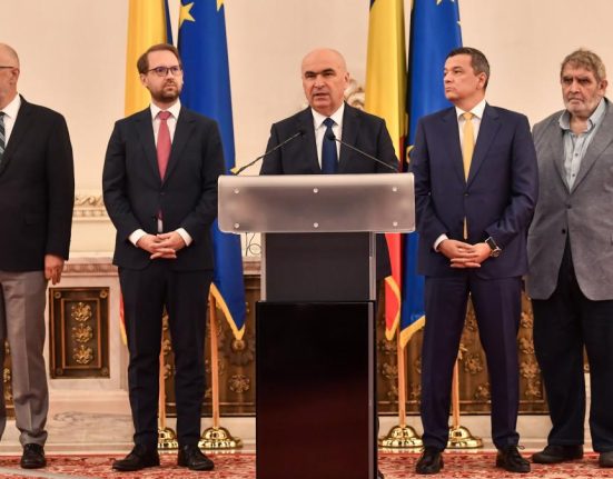 Primul sondaj dupa masurile de austeritate Sustinerea partidelor Coalitiei