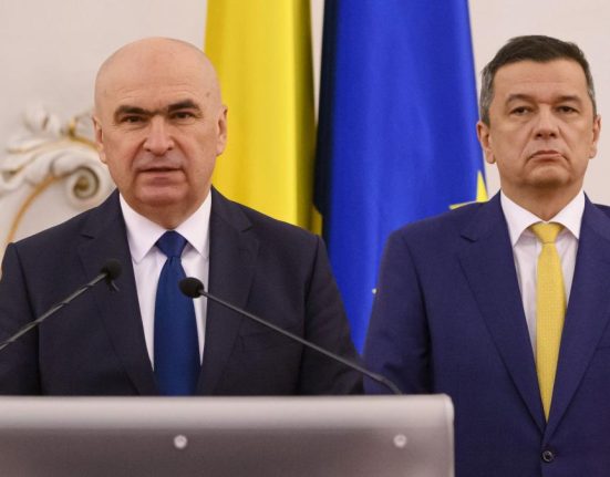 Sorin Grindeanu solicita publicarea declaratiilor de avere ale consilierilor lui Ilie Bolojan