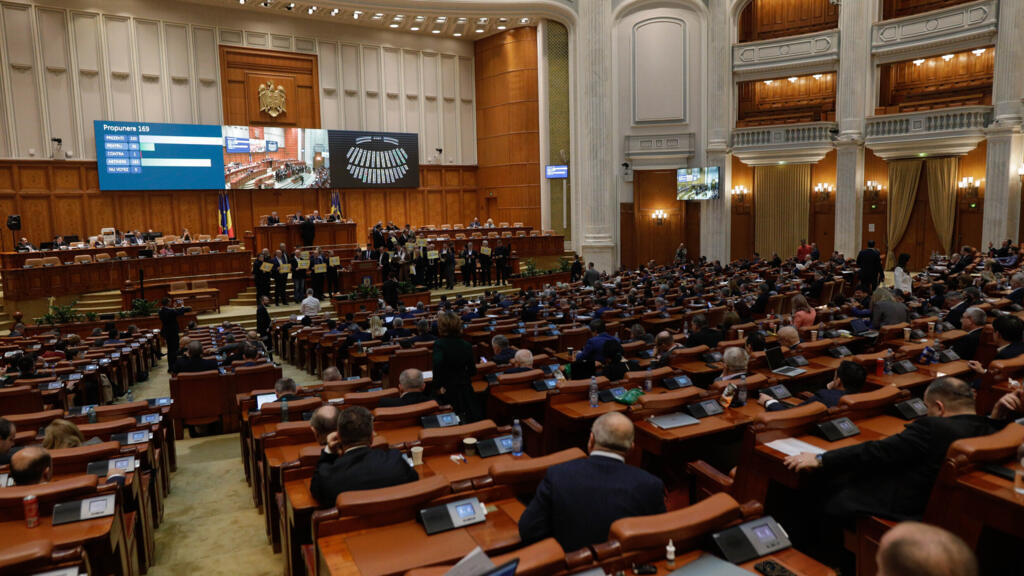 Topul deputatilor chiulangii AUR pe primul loc