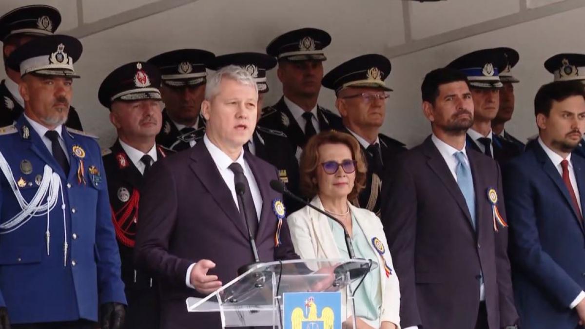 Catalin Predoiu Promotia actuala a Academiei de Politie incepe o cariera