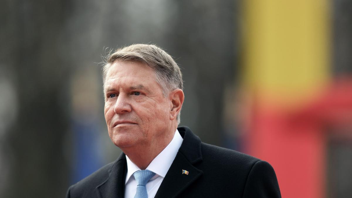 Klaus Iohannis obligat de ANAF sa predea cheile casei din Sibiu