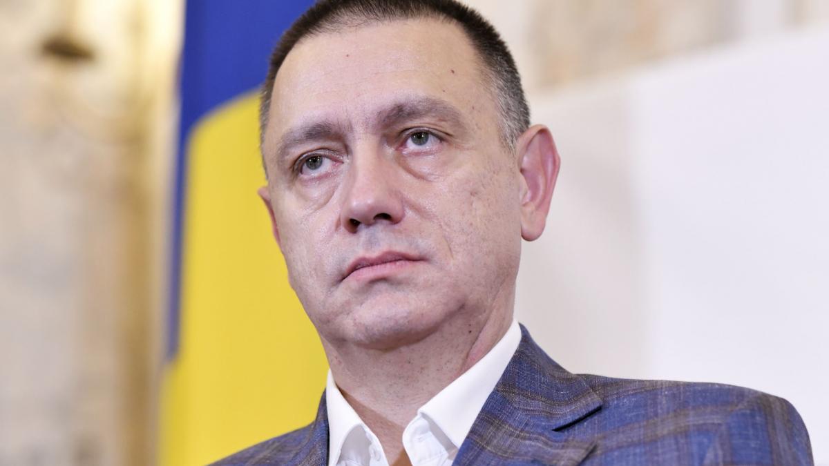 Mihai Fifor ataca pe Nicusor Dan pentru absenta la Ziua Marinei