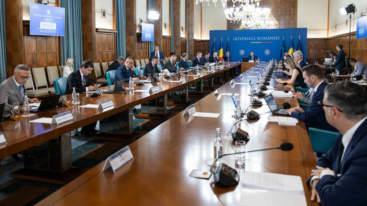 Pachetul 2 va fi impartit in cinci pachetele diferite
