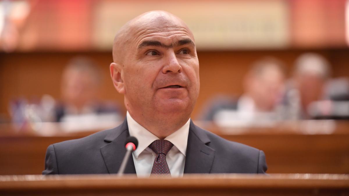 Bolojan Reforma fiscala corecteaza neajunsuri 460000 firme inactive