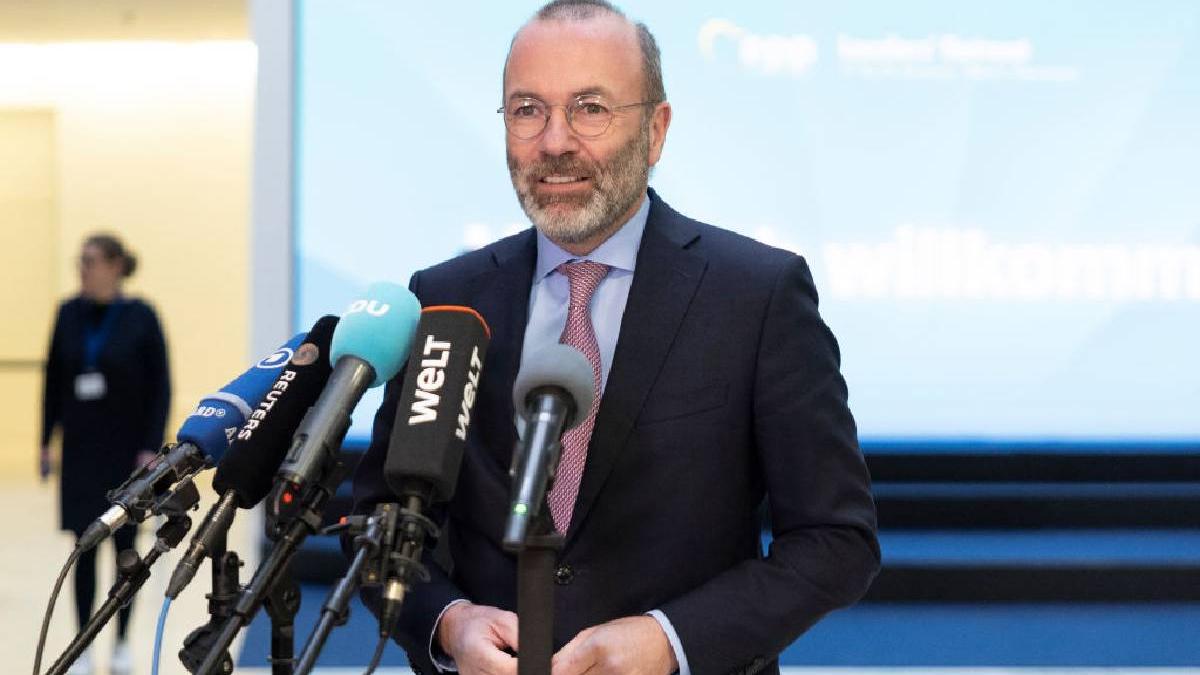 Manfred Weber Bruiajul GPS al avionului Ursulei von der Leyen confirma tintele Rusiei asupra institutiilor europene
